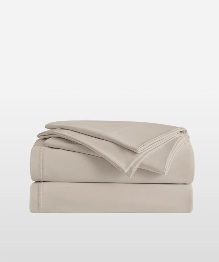 Ashley Graham x Breescape® | Cooling Sheets