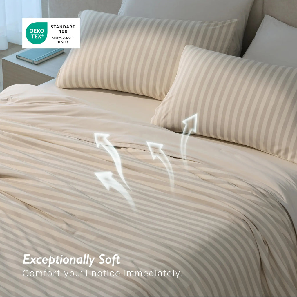 Ashley Graham x Breescape® | Cooling Comforter Blanket
