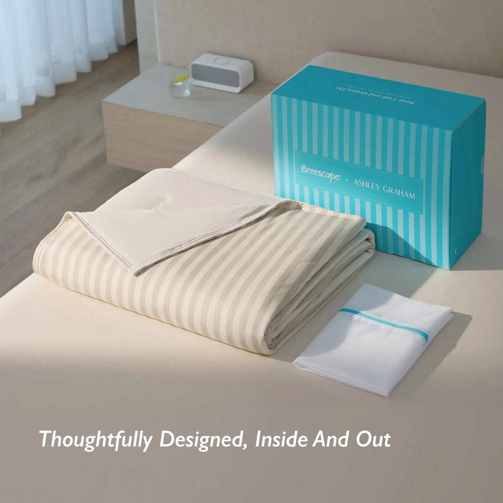 Ashley Graham x Breescape® | Cooling Comforter Blanket